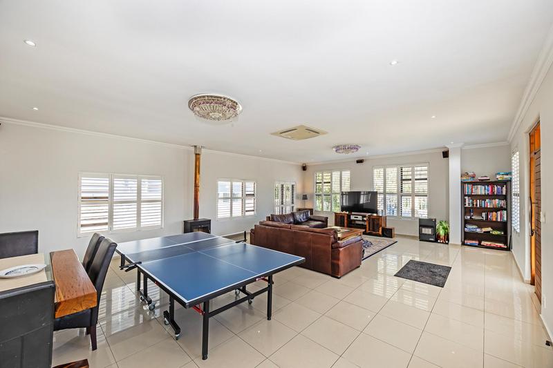 5 Bedroom Property for Sale in Bergsig Western Cape